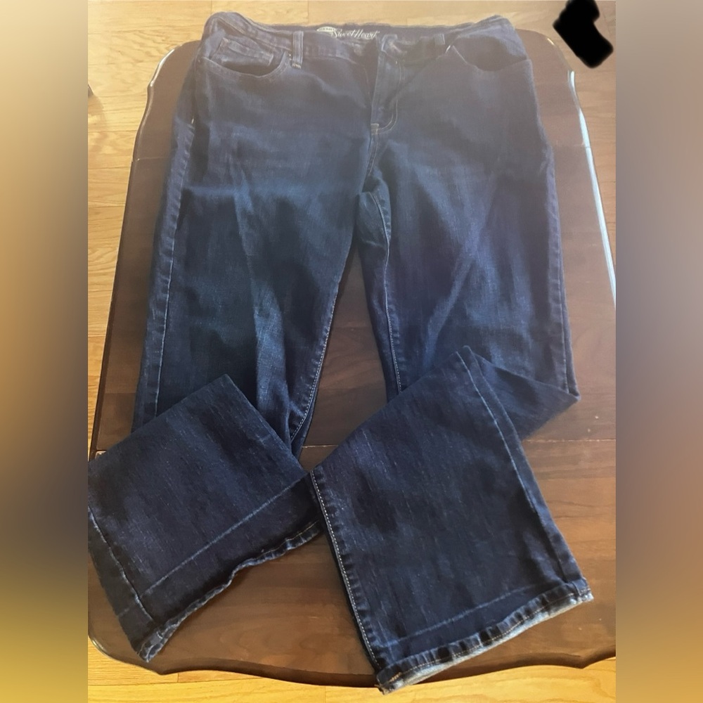 EUC Women’s Old Navy Sweetheart jeans Size 12R